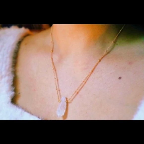 LAST ONE! Clear Aura Quartz Necklace Crystal - Picture 3 of 7